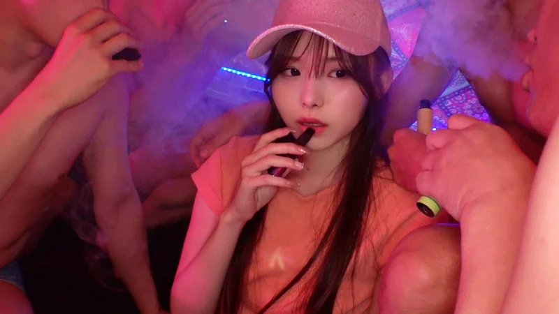 RENREN 無料サンプル画像(1) 【【美少女】人気の動画はコレだ【人妻・熟女】】