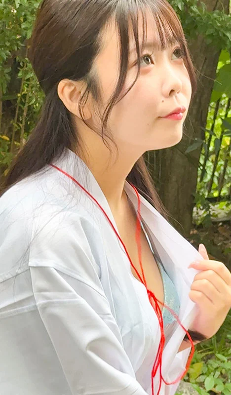 りりみこ 無料サンプル画像(1) 【【美少女】人気の動画はコレだ【人妻・熟女】】