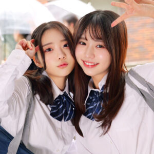 えまちゃん＆いつはちゃん アイキャッチ画像 【【美少女】人気の動画はコレだ【人妻・熟女】】