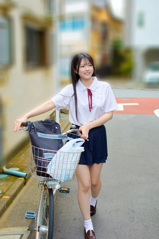 あおい 無料サンプル画像(1) 【【美少女】人気の動画はコレだ【人妻・熟女】】