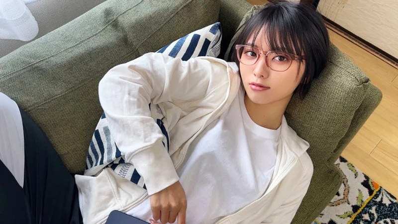 おすず 無料サンプル画像(1) 【【美少女】人気動画はコレ【人妻・熟女】】
